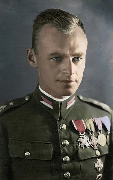 Witold Pilecki in the uniform. Context: famous Poles